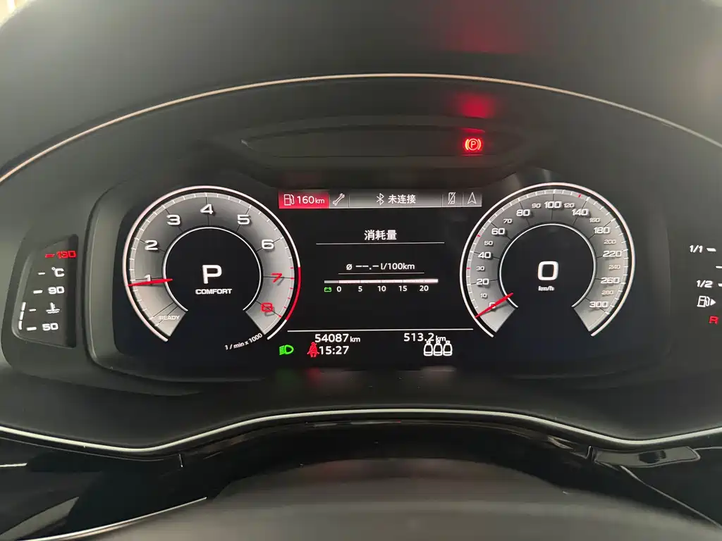 Audi Q8 2022 — фото 12
