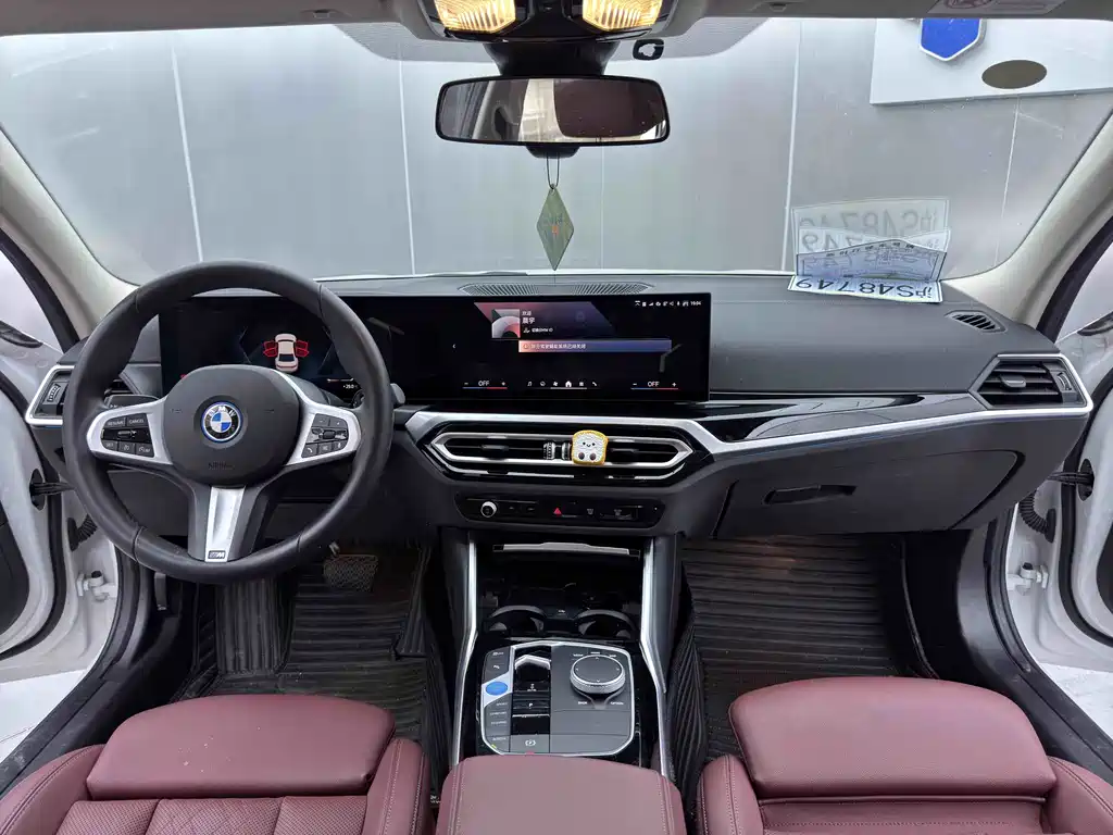 BMW i3 2024 — фото 21