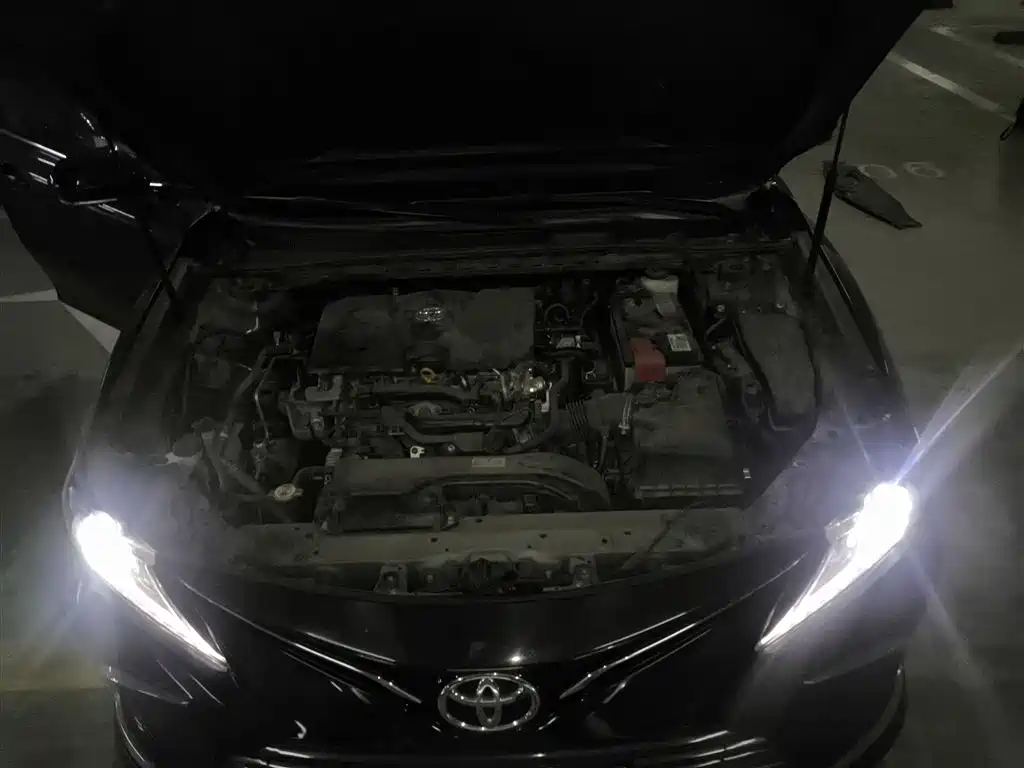 Toyota Camry 2023 — фото 20