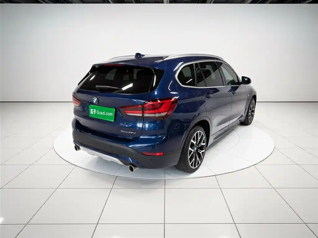 BMW X1 2020 — фото 5