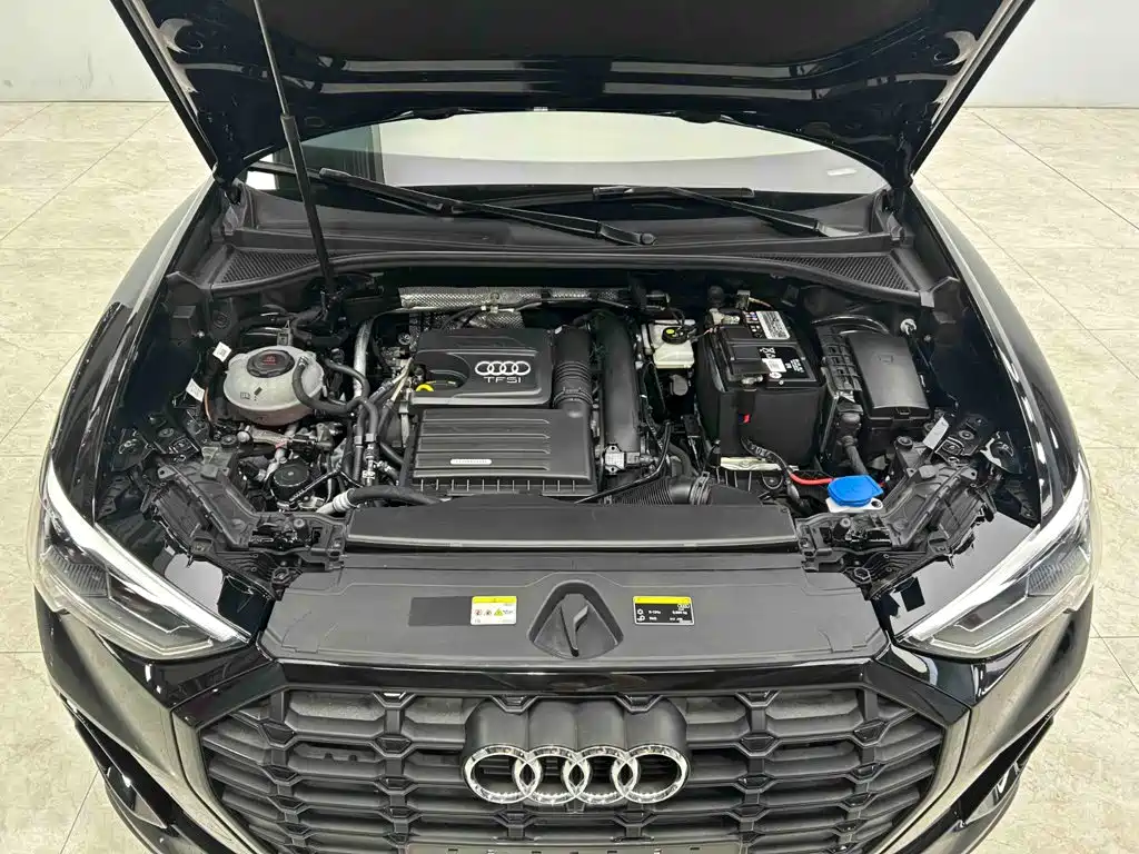 Audi Q3 2023 — фото 21
