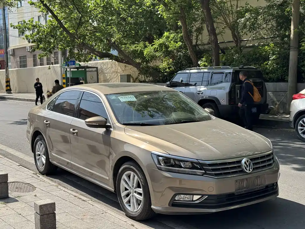 Volkswagen Passat 2017 — фото 3