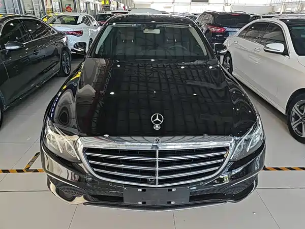 Mercedes-Benz E-Class 2018