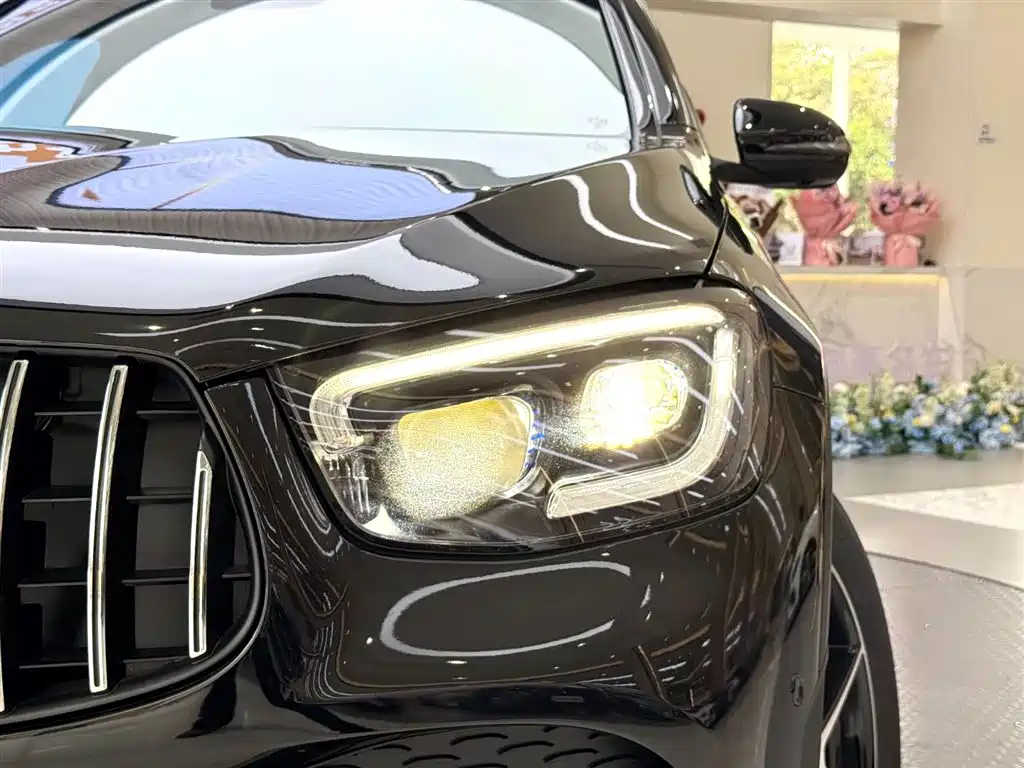 Mercedes-Benz GLC AMG 2023 — фото 9