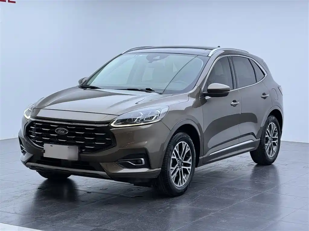 Ford Escape 2020 — фото 1