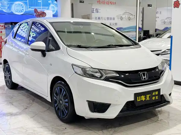 Honda Fit 2016