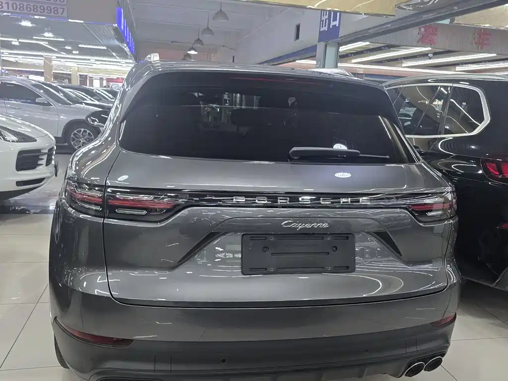 Porsche Cayenne 2022 — фото 12