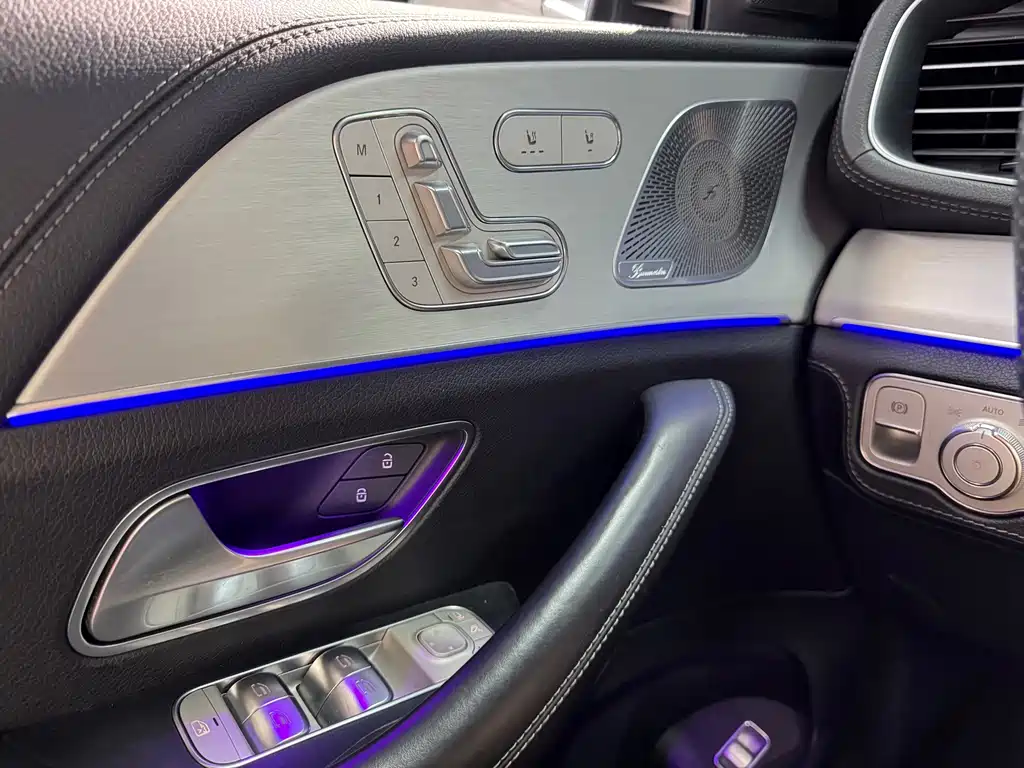 Mercedes-Benz GLE AMG 2020 — фото 11