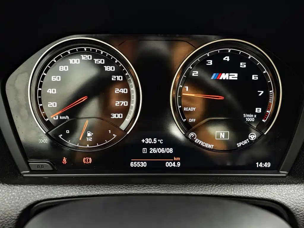 BMW M2 2018 — фото 9