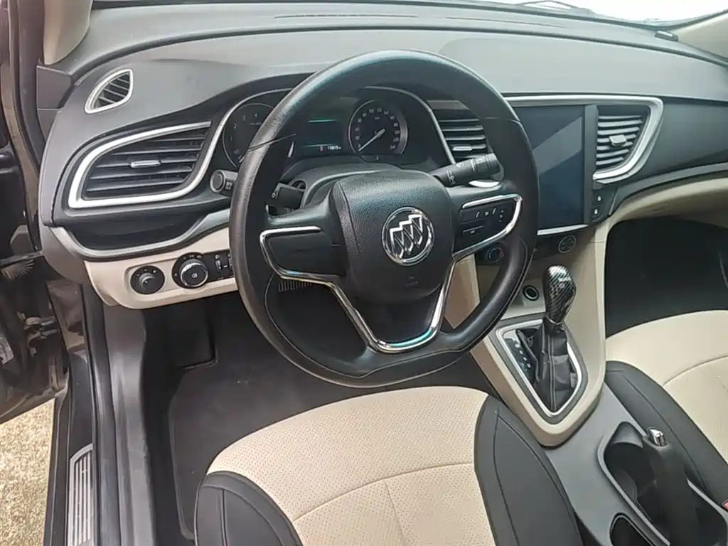 Buick Excelle 2016 — фото 11