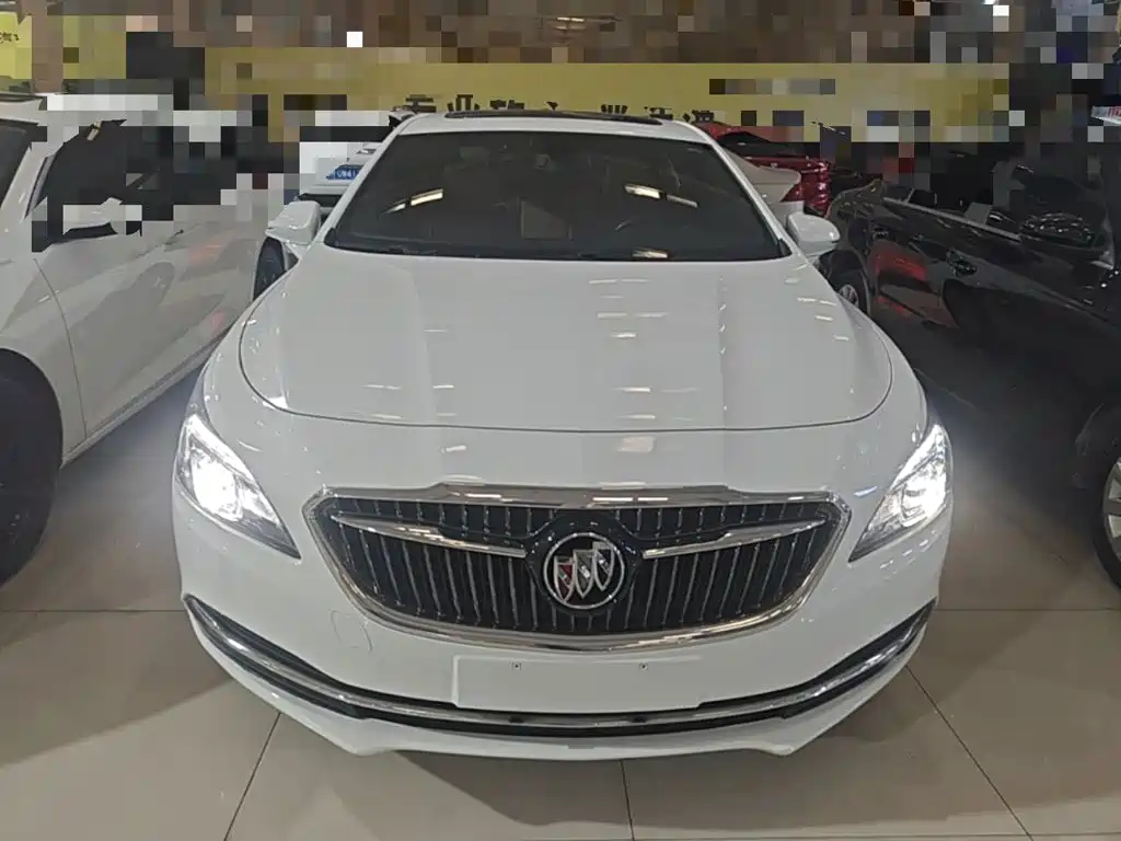 Buick LaCrosse 2017 — фото 3