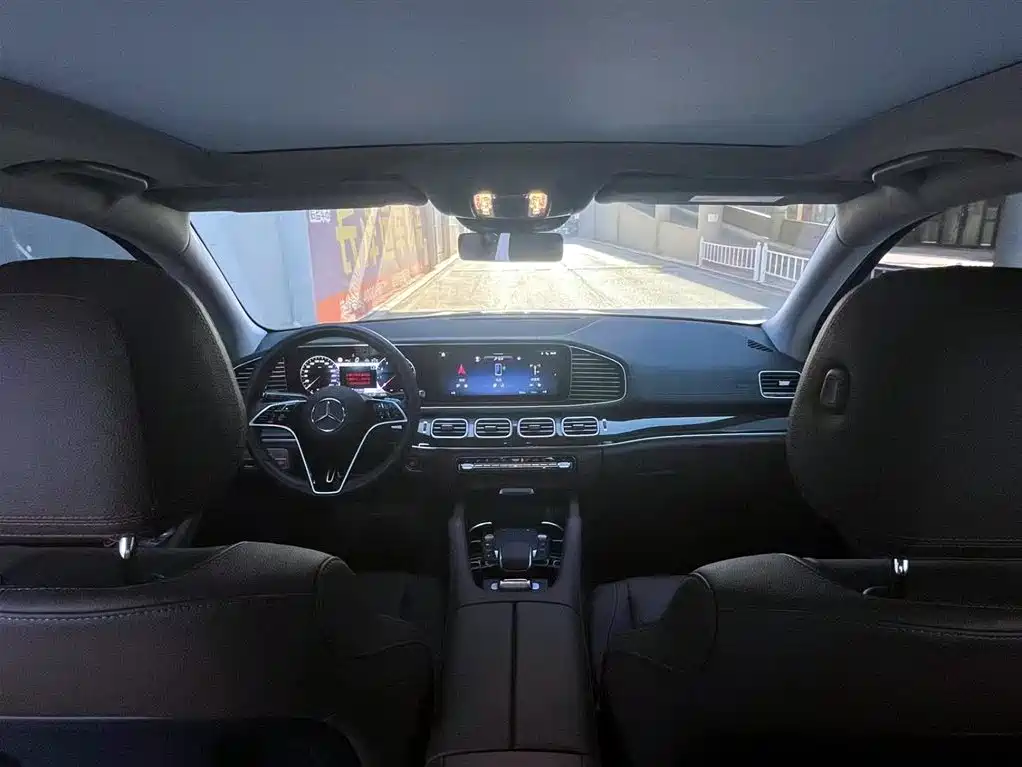 Mercedes-Benz GLE 2025 — фото 11