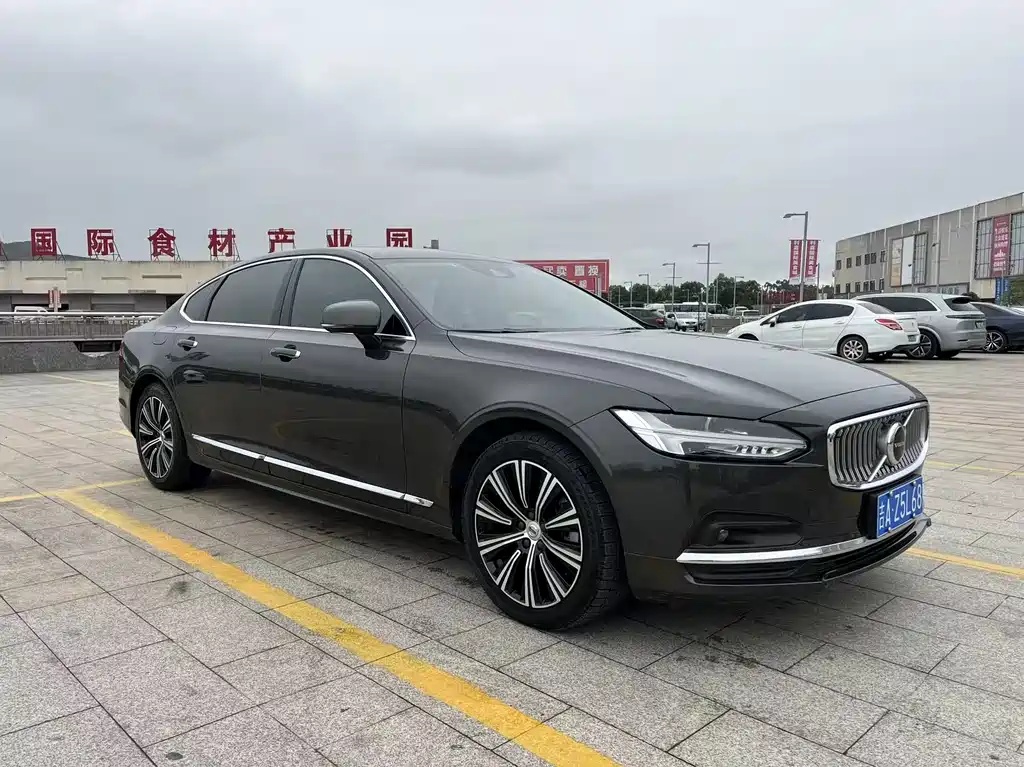 Volvo S90 2021 — фото 3