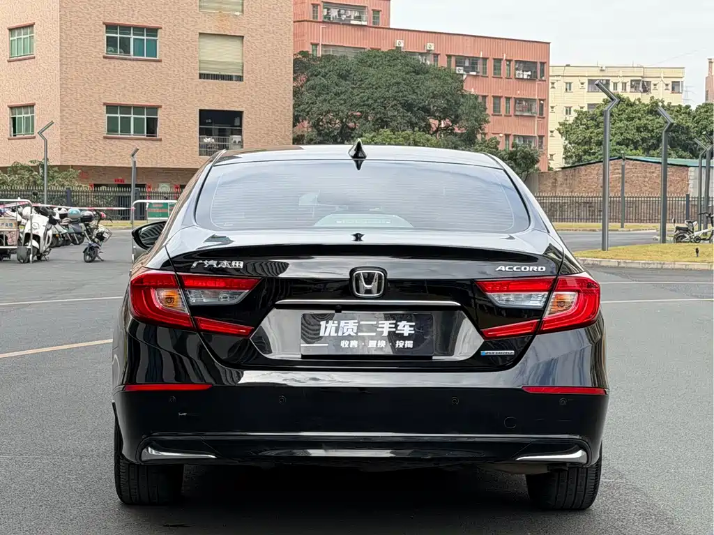 Honda Accord 2020 — фото 8