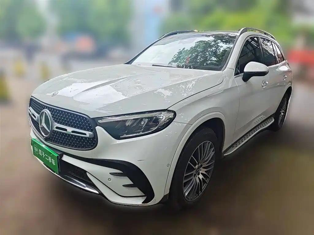 Mercedes-Benz GLC 2023 — фото 1