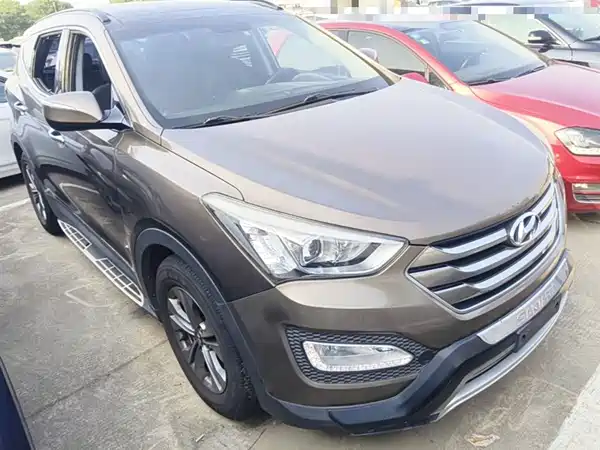 Hyundai Santa Fe 2015