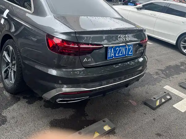Audi A4L 2022