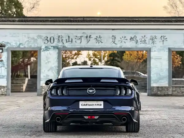 Ford Mustang 2020