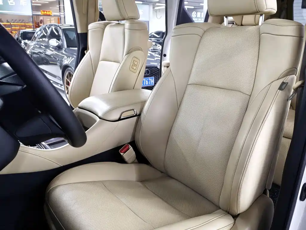 Toyota Alphard 2015 — фото 10