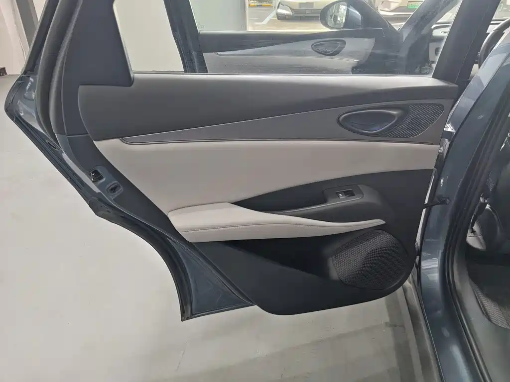 BYD Seal 06 DM-i Travel Edition 2025 — фото 15