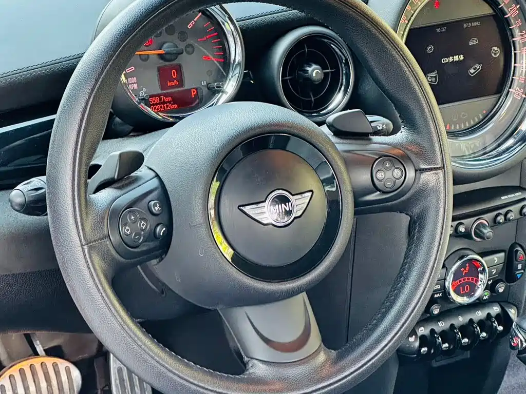 MINI Coupe 2015 — фото 10