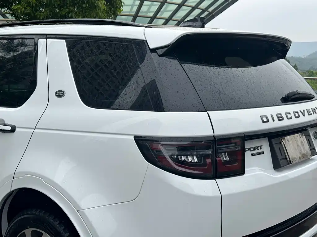 Land Rover Discovery Sport 2020 — фото 21