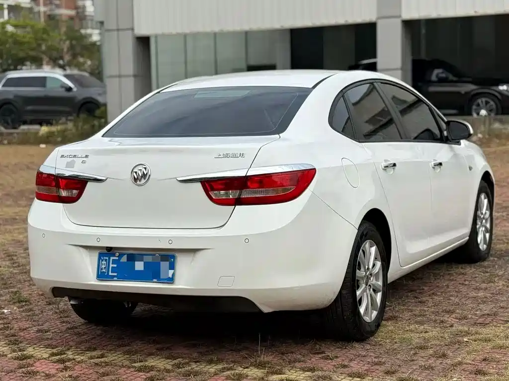 Buick Excelle GT 2014 — фото 9