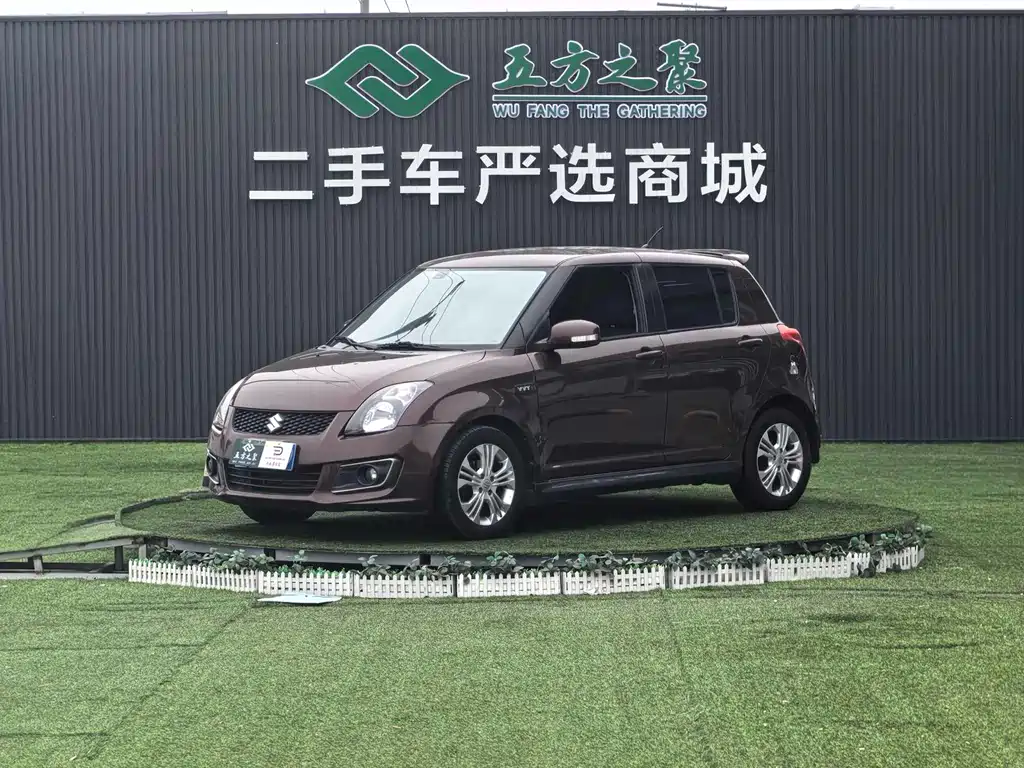 Suzuki Swift 2017 — фото 1