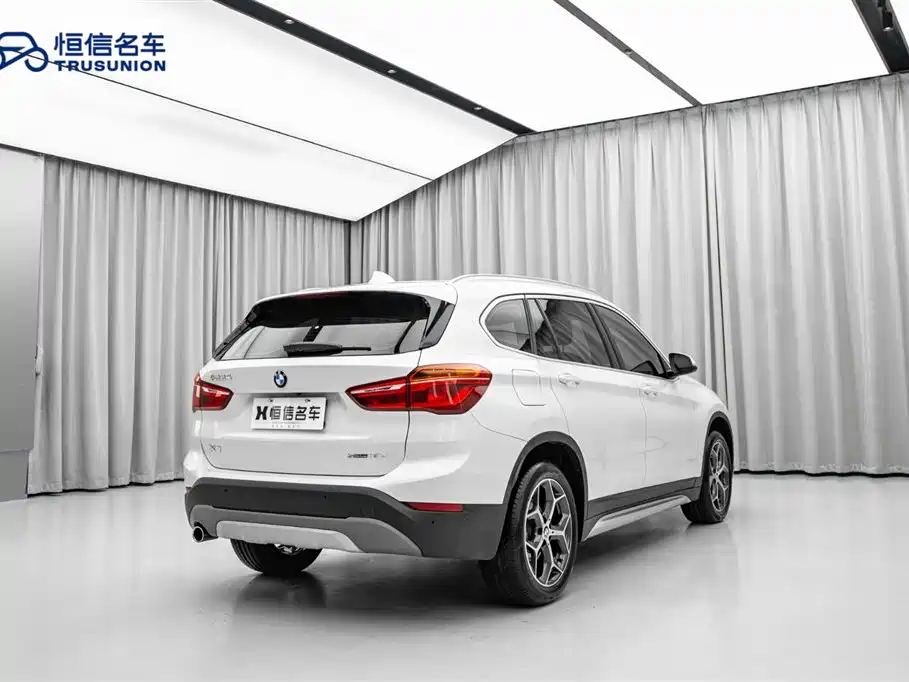 BMW X1 2019 — фото 5