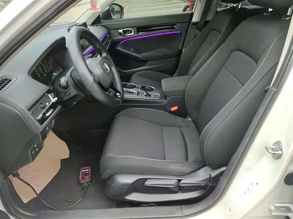 Honda Civic 2023 — фото 15