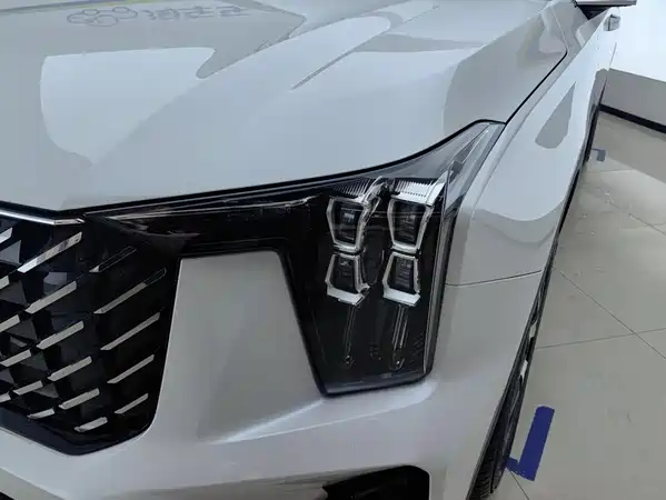 GAC Trumpchi GS8 2024