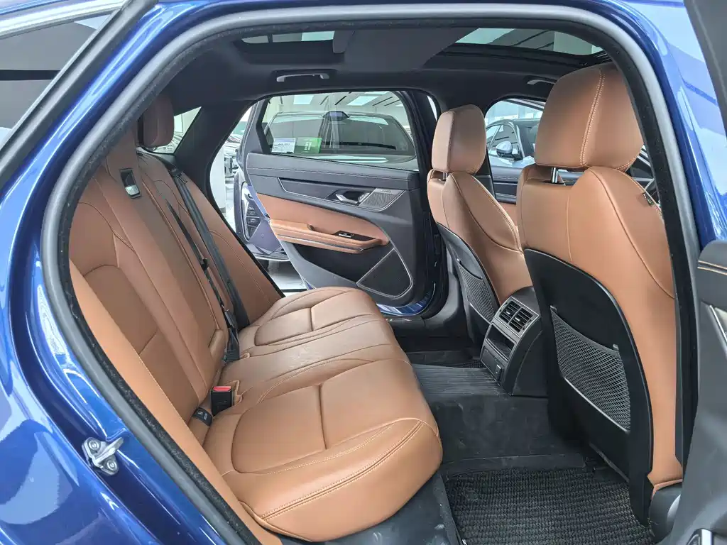 Jaguar XFL 2023 — фото 11