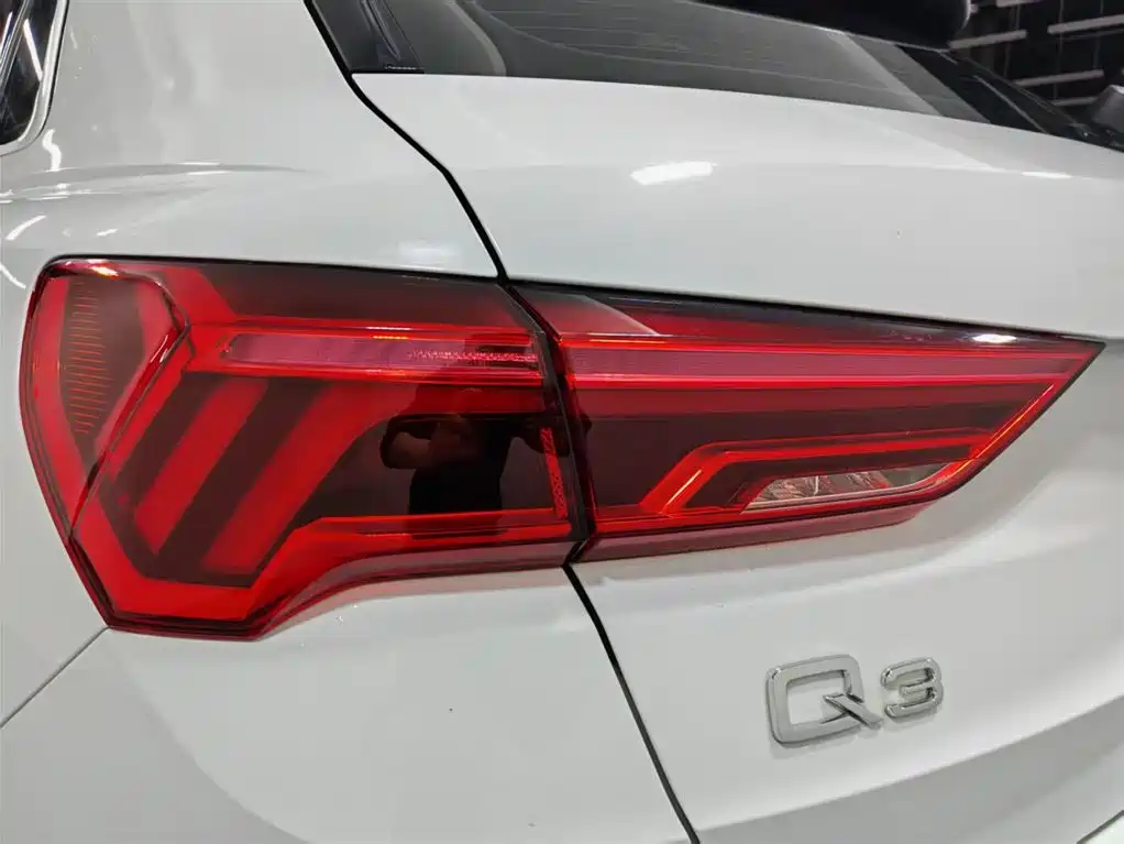 Audi Q3 2025 — фото 14