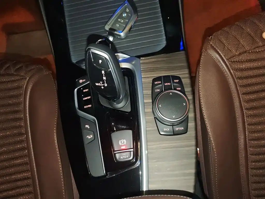 BMW X3 2019 — фото 10
