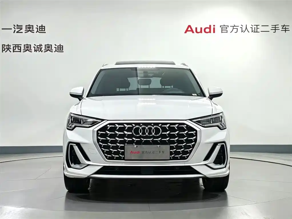 Audi Q3 2025 — фото 2