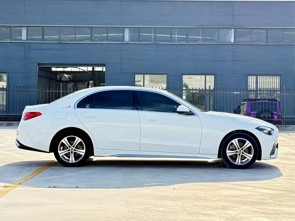 Mercedes-Benz C-Class 2021 — фото 4