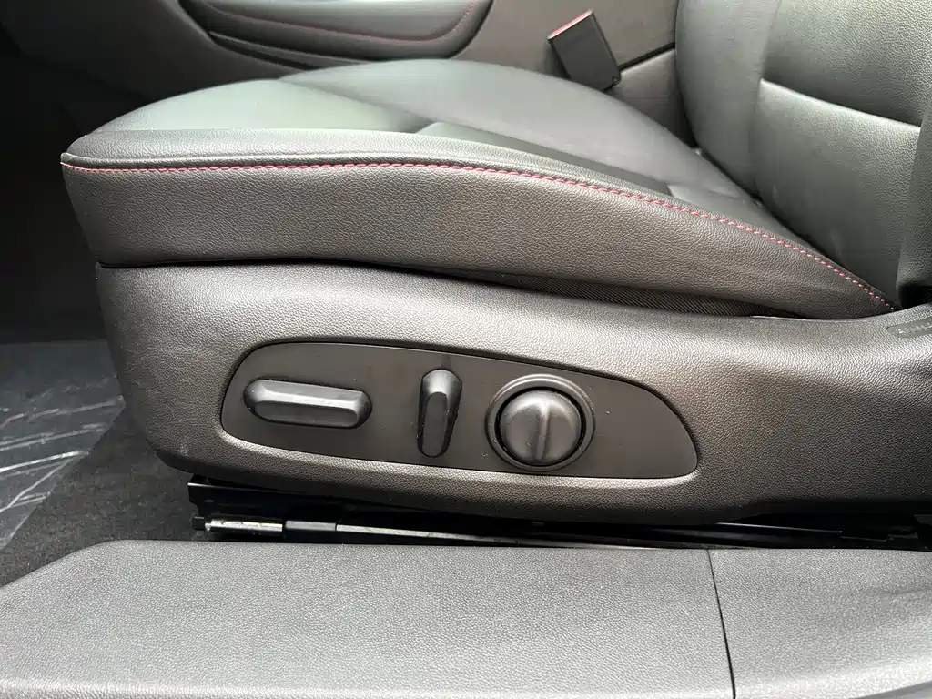 Chevrolet Malibu XL 2021 — фото 17
