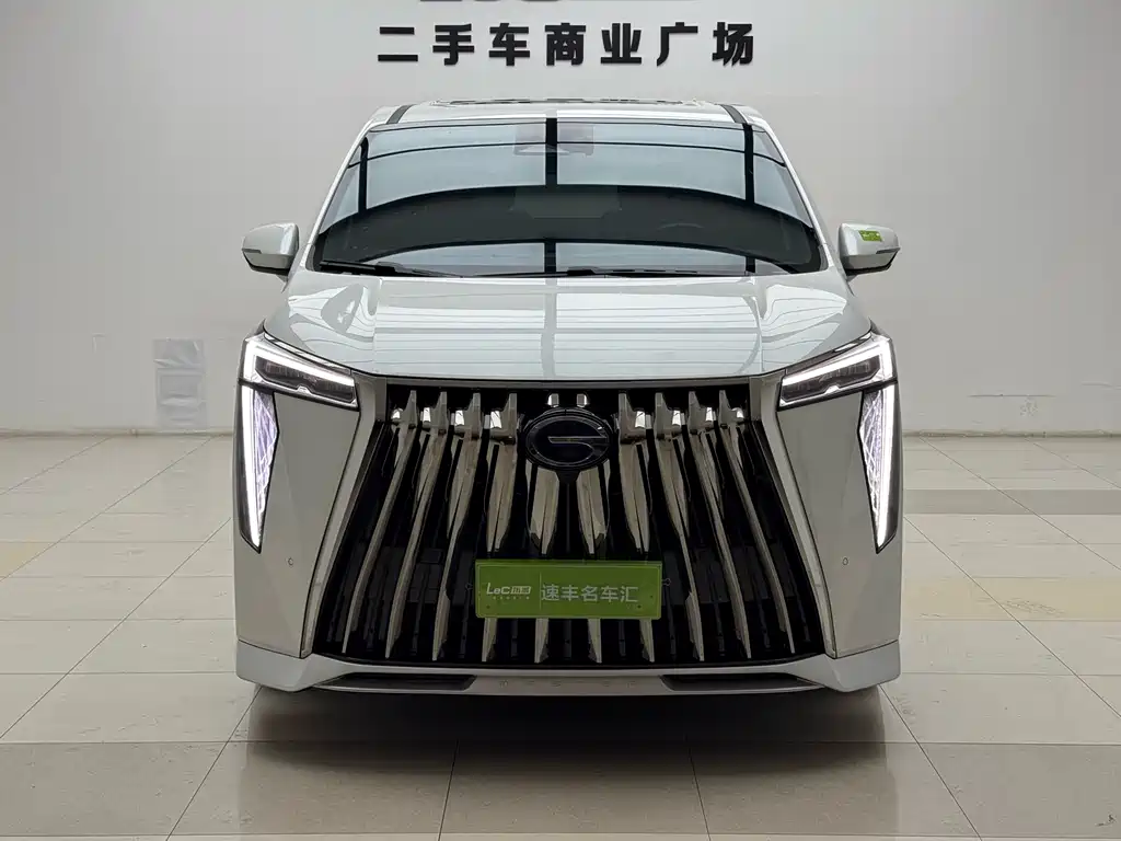 GAC Motor Trumpchi M8 2023 — фото 3
