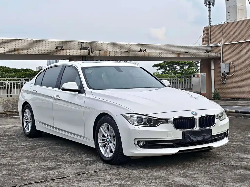 BMW 3 Series 2015 — фото 3