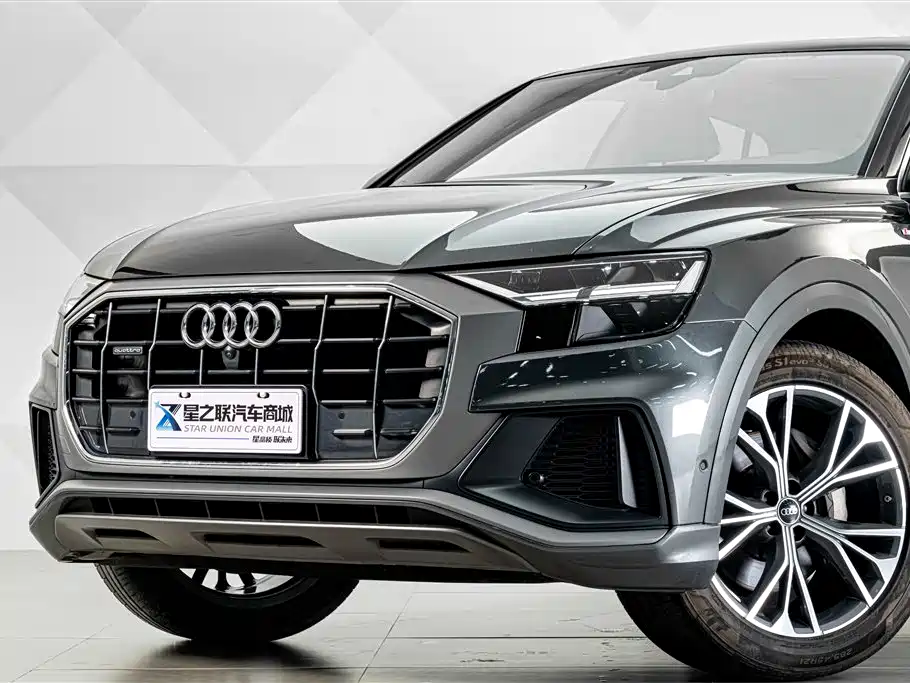 Audi Q8 2021 — фото 2