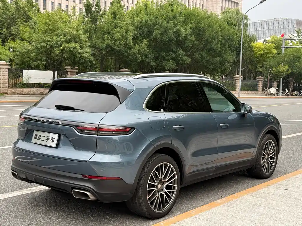 Porsche Cayenne 2018 — фото 5