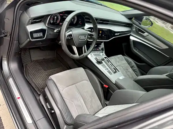 Audi A6L 2021