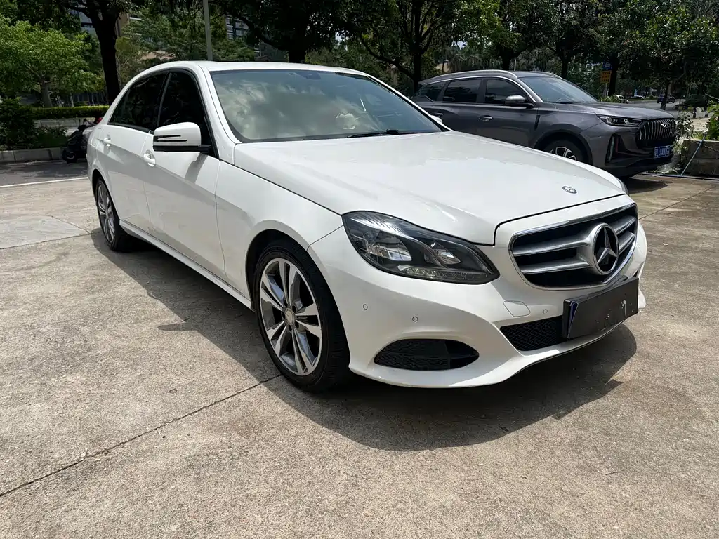 Mercedes-Benz E-Class 2015 — фото 3