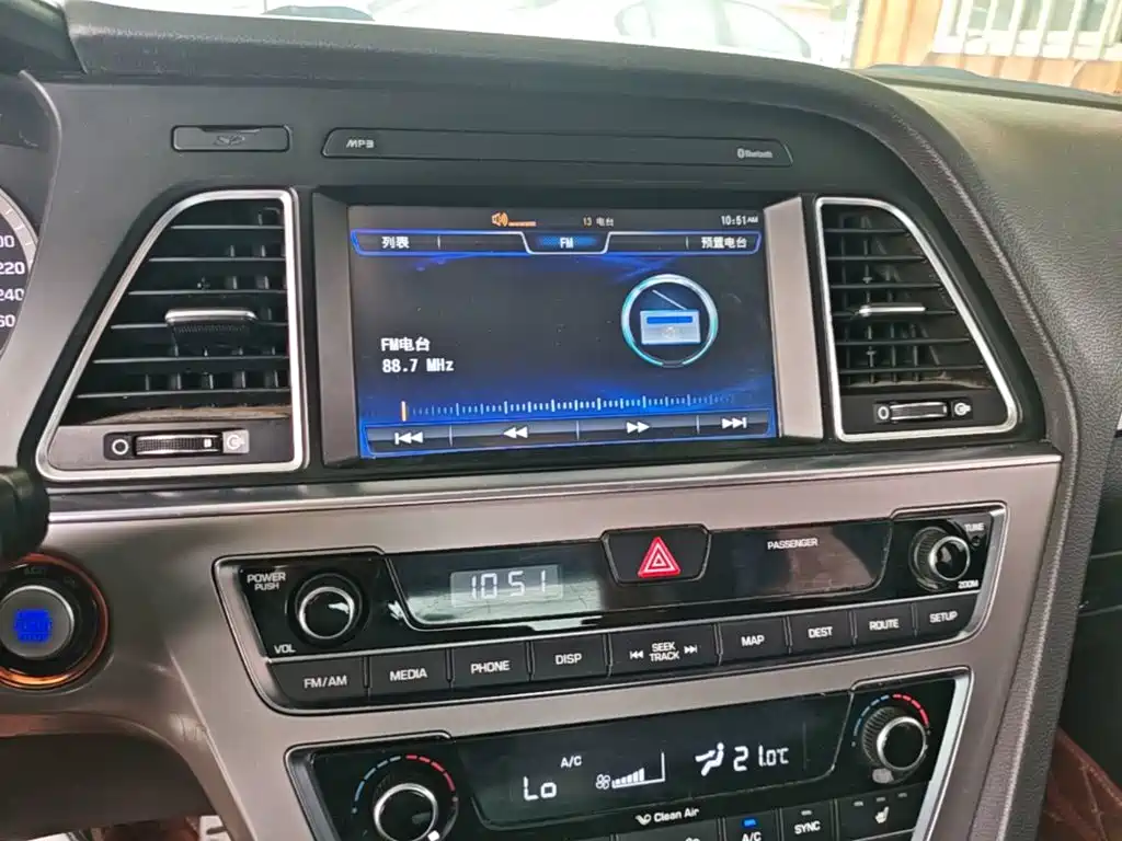 Hyundai Sonata 2015 — фото 13