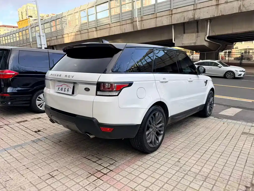 Land Rover Range Rover Sport 2017 — фото 6