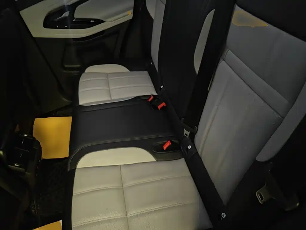 Land Rover Range Rover Evoque 2021 — фото 17