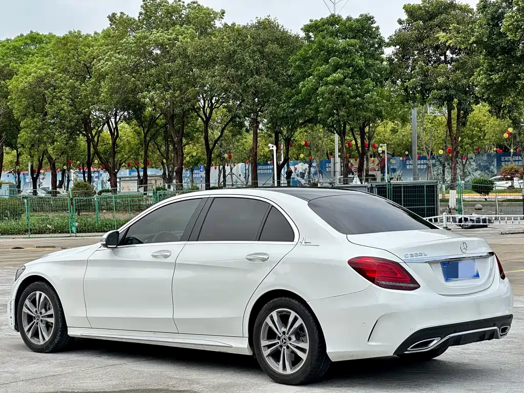 Mercedes-Benz C-Class 2020 — фото 9