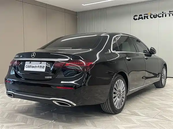 Mercedes-Benz E-Class 2021