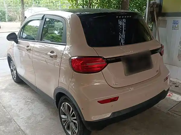 Leapmotor T03 2021