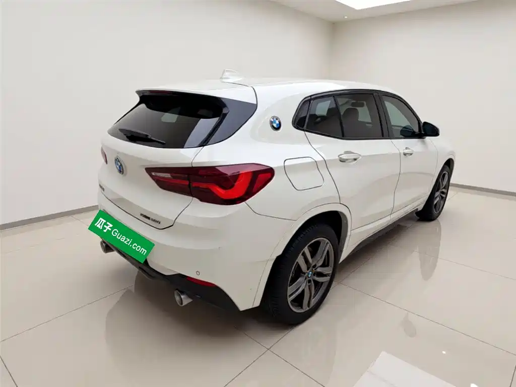 BMW X2 2022 — фото 6